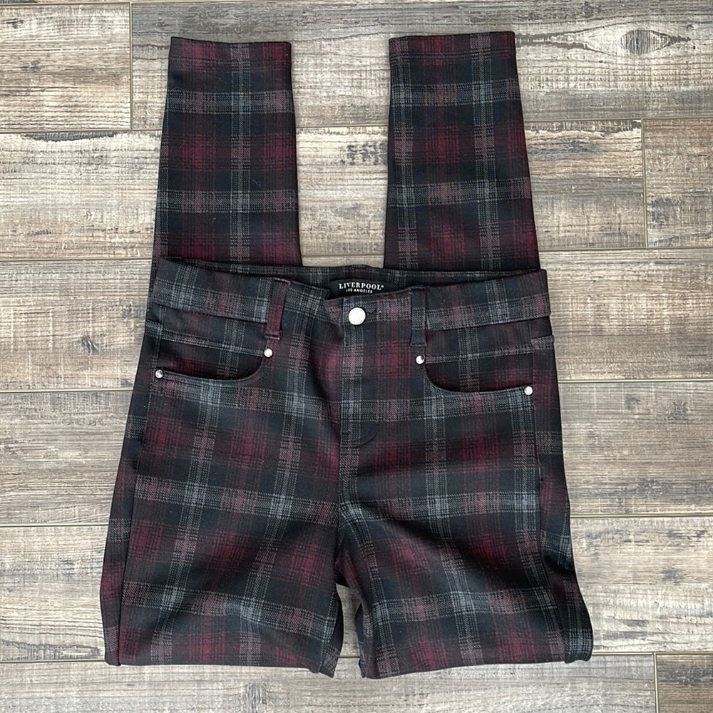 Liverpool Pull-On Trouser